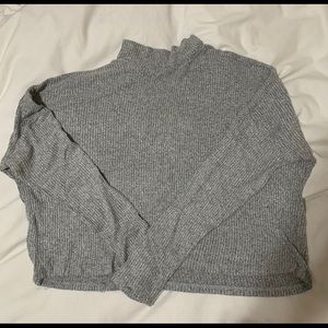 Mock neck cling sleeve top